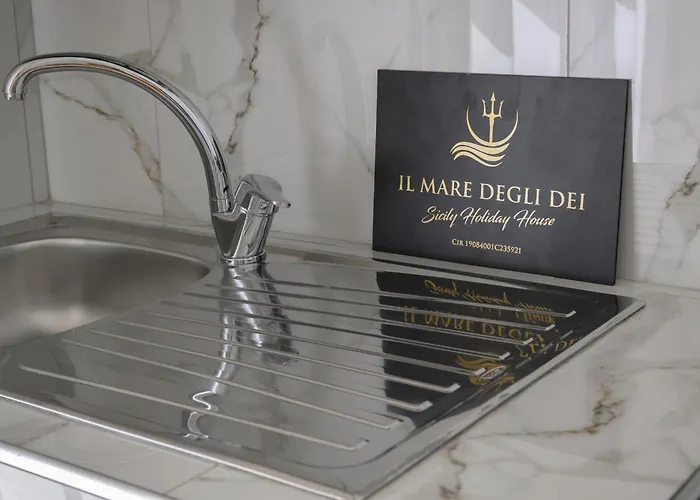 Il Mare Degli Dei 2 Apartment *